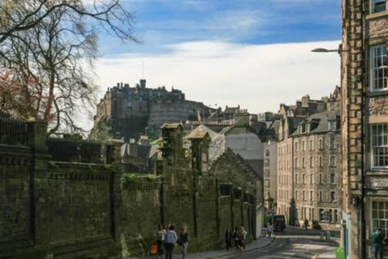 Guestready - Greyfriars Bobby Home View Apartment - Old Town Edinburgh